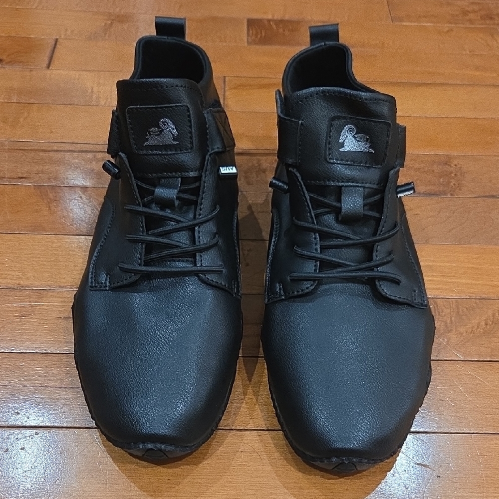 Dbeck Casual Outdoor Shoe NWOT Never Worn Size  46=11.5/12